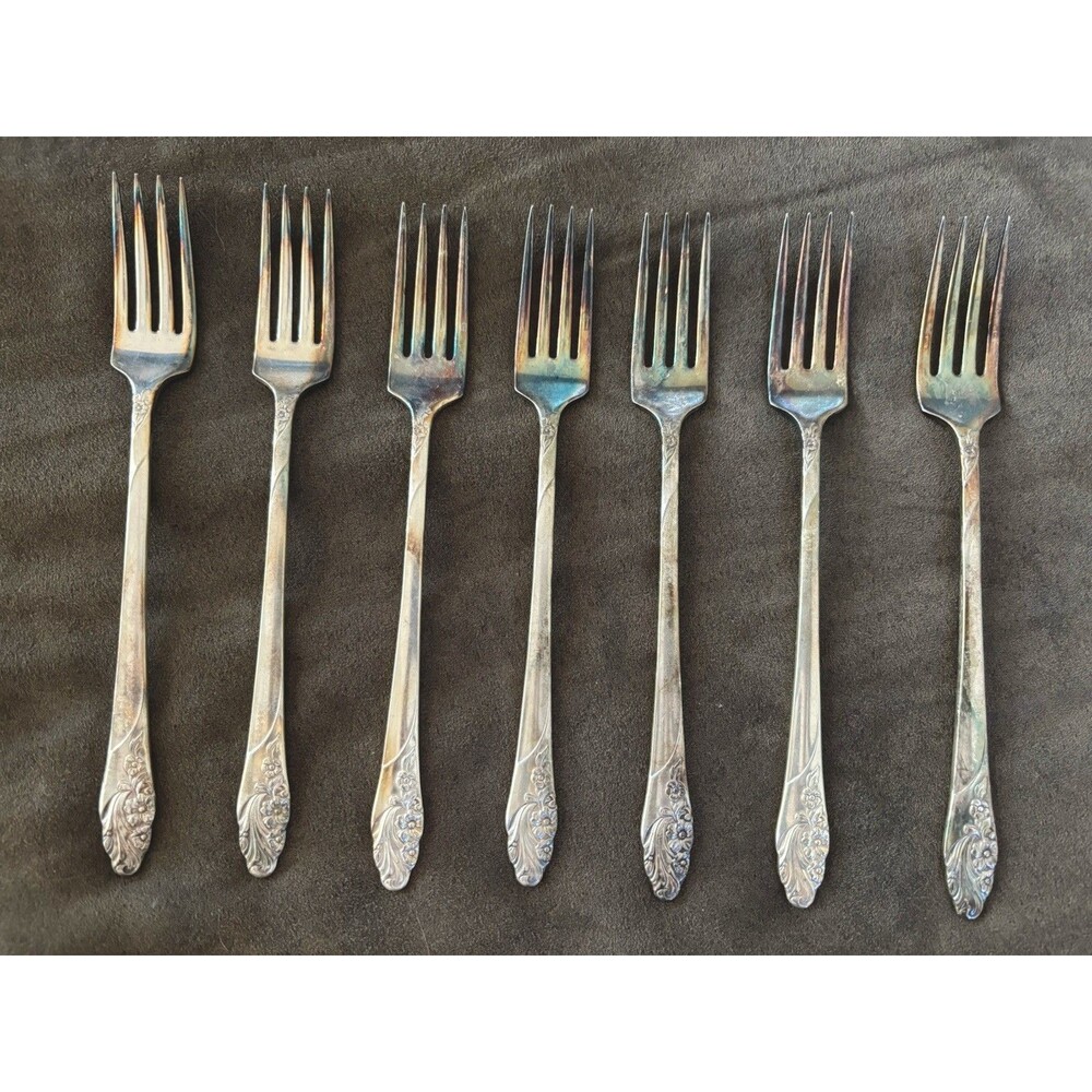 7 Vintage Oneida Community Plate Evening Star Dinner Forks Silverplate Replacmnt